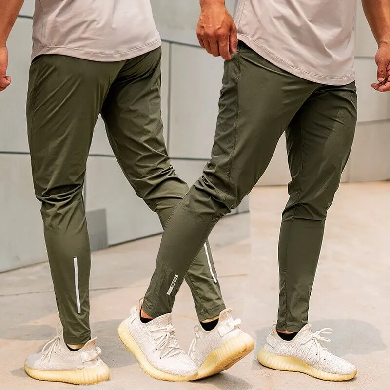 Men's Tapered Joggers: Lightweight & Stretchy