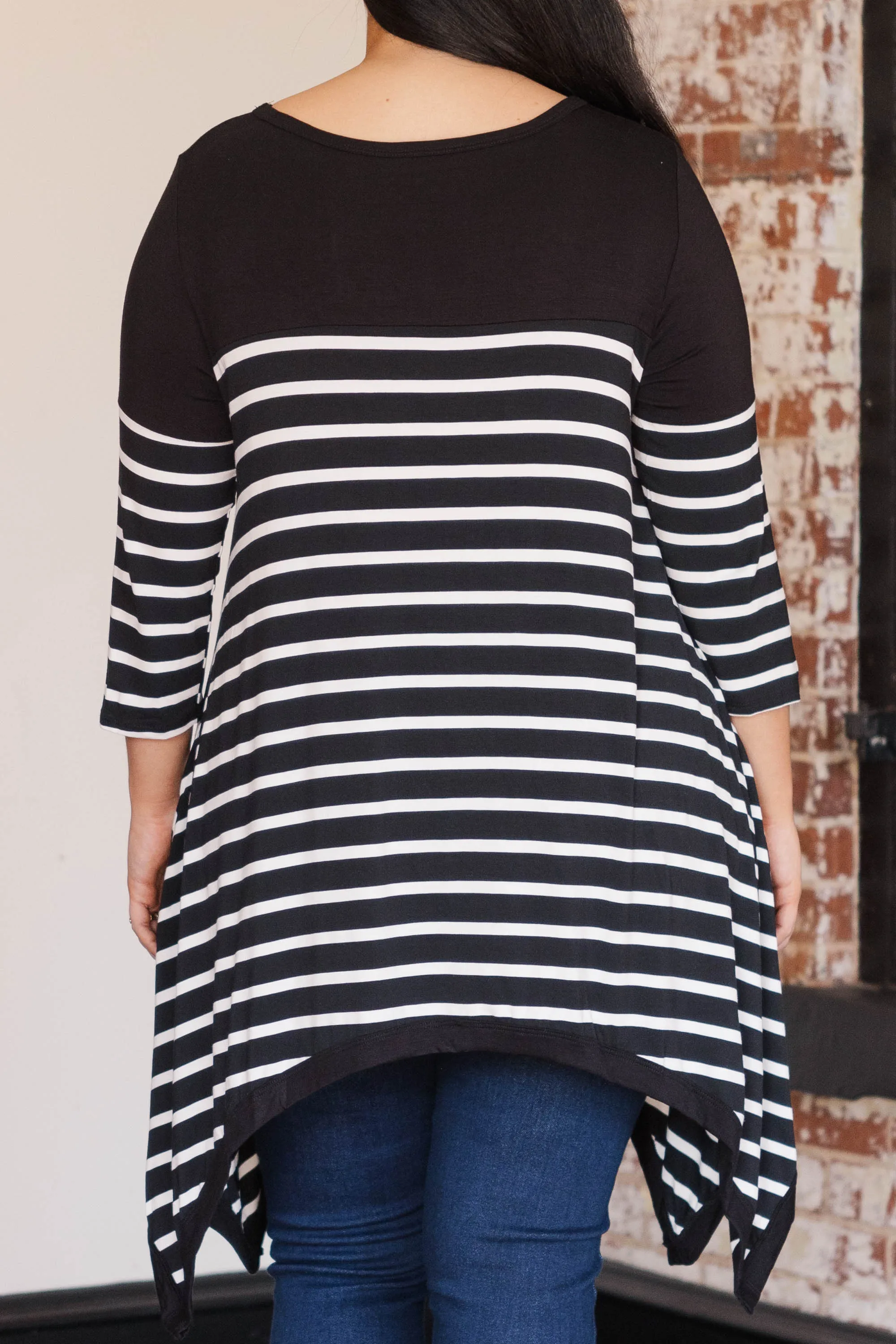 Track Me Down Tunic, Black