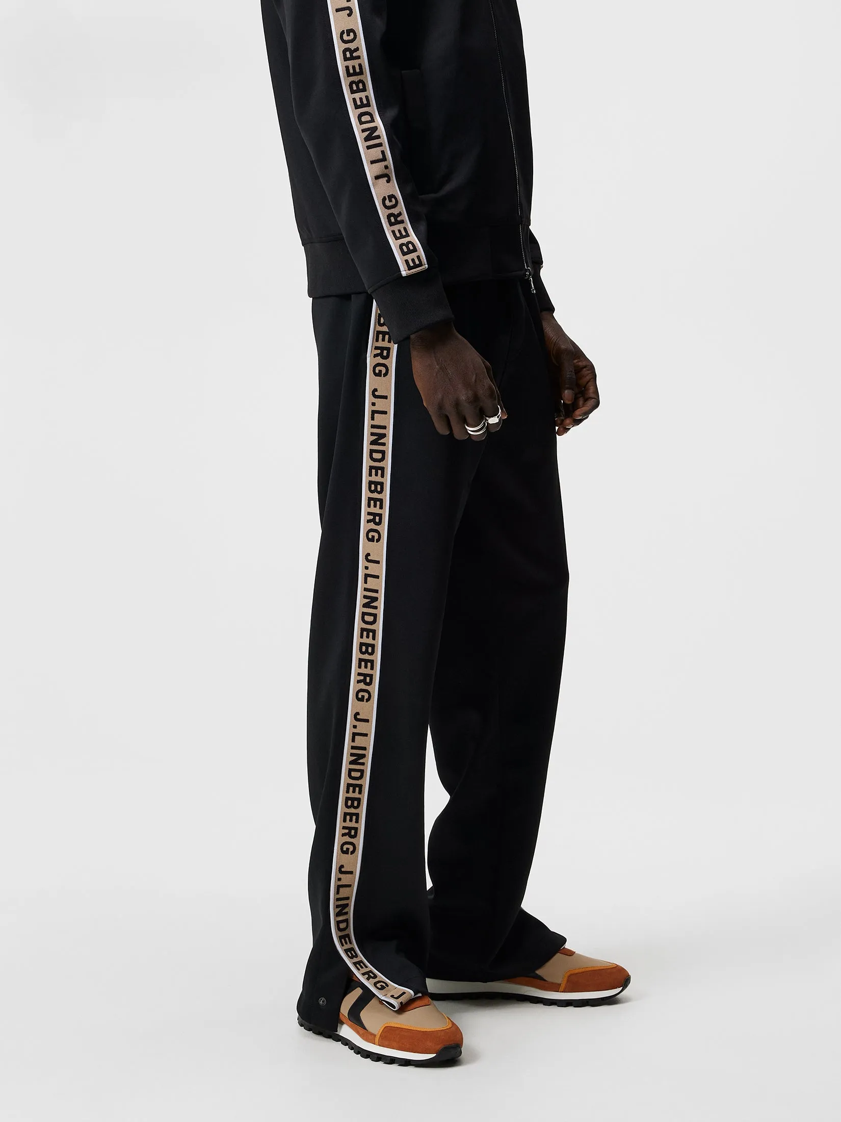 Travis Track Pants / Black